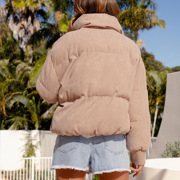 NWT Ava And Ever On Tour Puffer Jacket - Picture 3 of 8